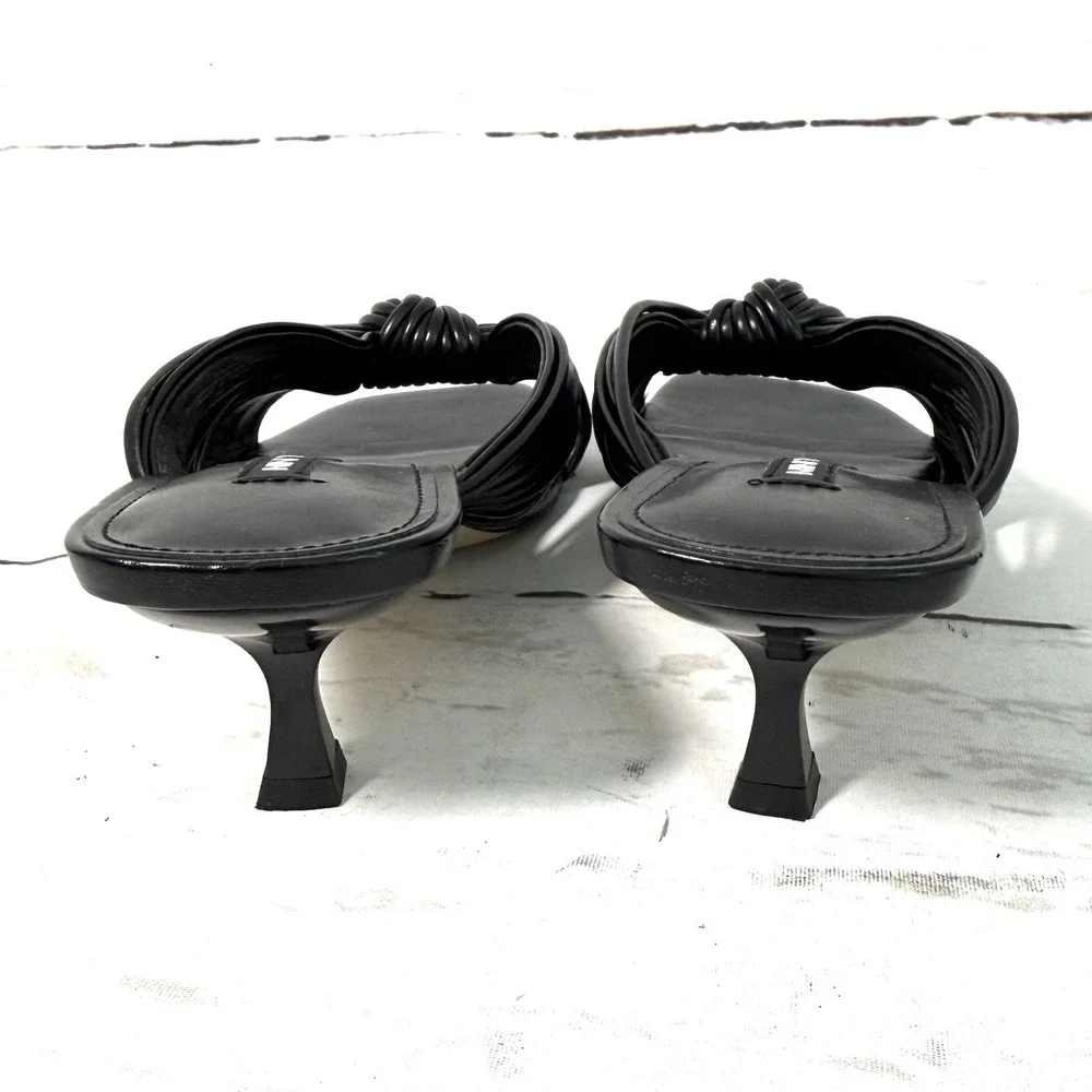Nine West Dafidil Womens Sandals 9 M Black Leather Slip On Kitten Heels
